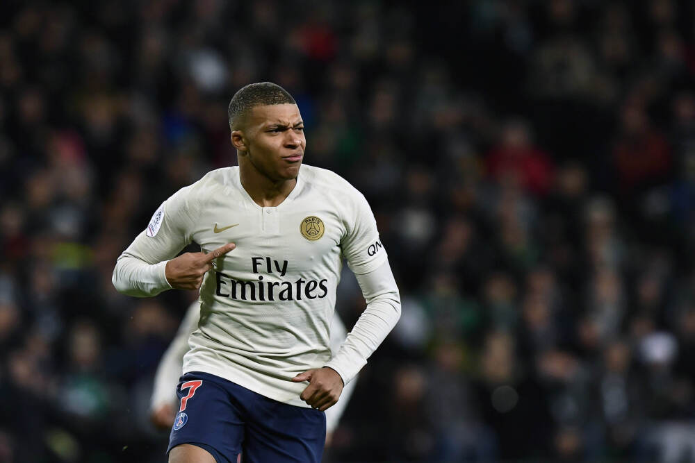 新华鲜报｜大湾区携手北部湾！广湛高铁开通运营